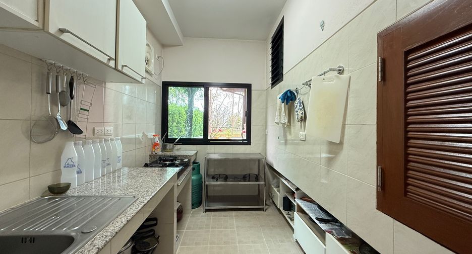 Haus zum Kauf mit 4 Zimmer in San Kamphaeng, Chiang Mai
