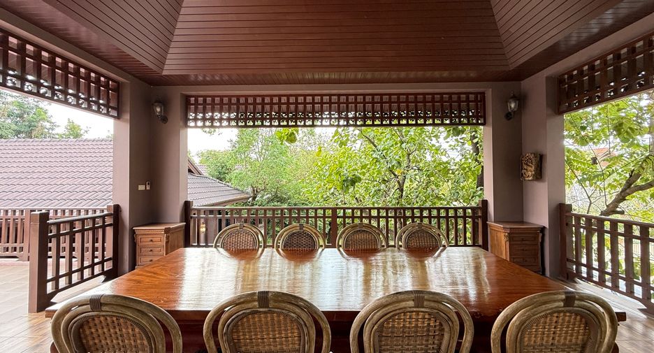 Haus zum Kauf mit 4 Zimmer in San Kamphaeng, Chiang Mai