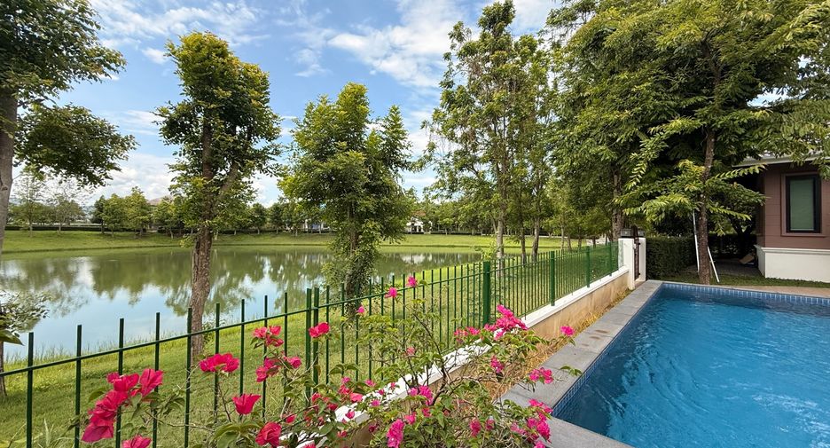 Haus zum Kauf mit 4 Zimmer in San Kamphaeng, Chiang Mai