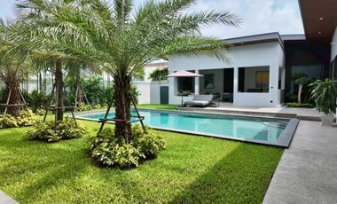 For sale 5 ベッドルーム villa in Bang Lamung, Chonburi