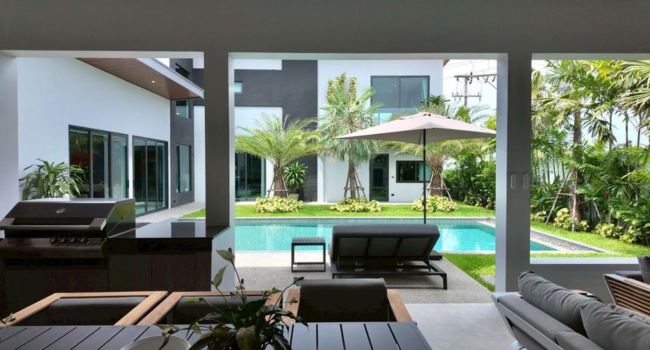 Villa en venta de 5 habitaciones en Bang Lamung, Chonburi