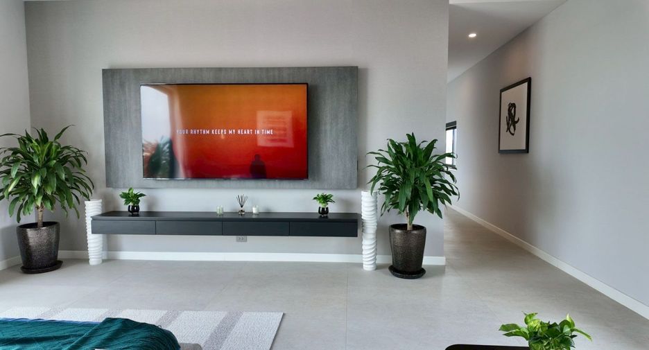 Villa en venta de 5 habitaciones en Bang Lamung, Chonburi