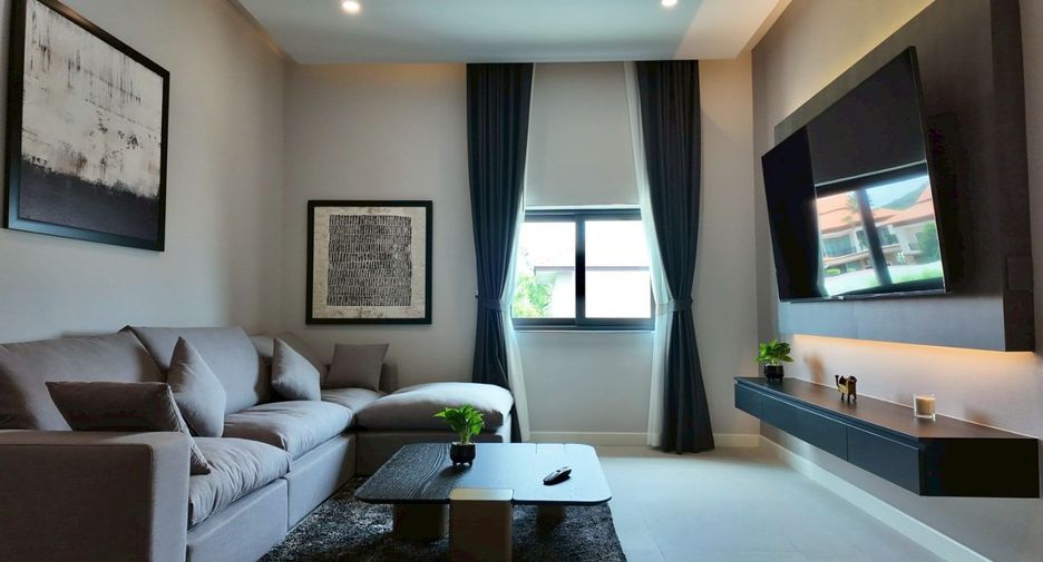 Villa en venta de 5 habitaciones en Bang Lamung, Chonburi