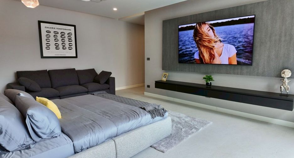 Villa en venta de 5 habitaciones en Bang Lamung, Chonburi