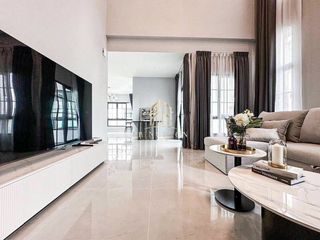 Casa en alquiler y en venta de 5 habitaciones en Bang Phli, Samut Prakan