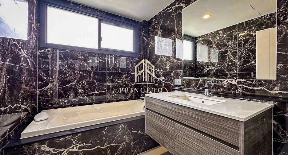 Аренда и продажа 5 спальни дом в Bang Phli, Самутпракан