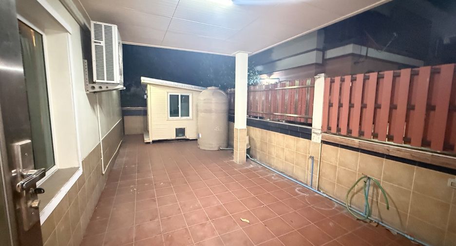 For rent 4 bedrooms house in Si Racha, Chonburi