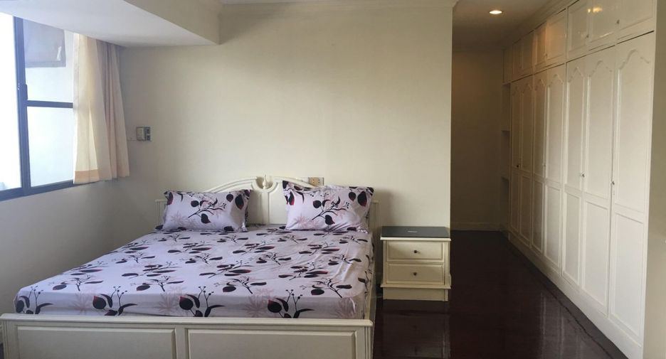 À louer et à vendre 5 chambres condo à Watthana, Bangkok