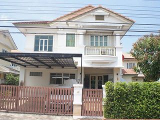 For sale 4 bedrooms house in Mueang Samut Prakan, Samut Prakan
