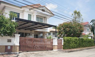 For sale 4 bedrooms house in Mueang Samut Prakan, Samut Prakan