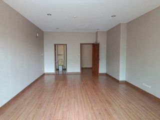 À vendre 4 chambres condo à Mueang Chiang Mai, Chiang Mai