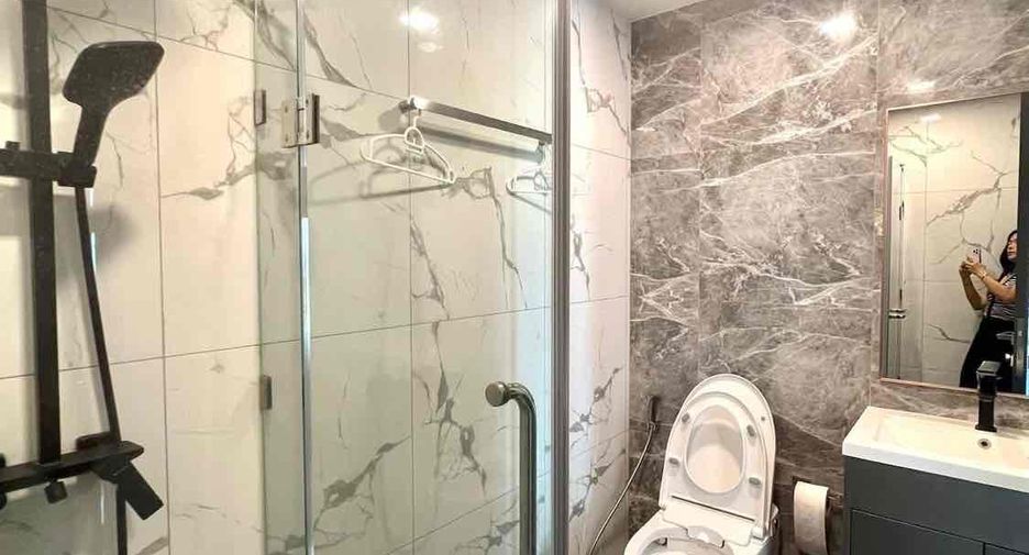 For rent 2 bedrooms condo in Bang Lamung, Chonburi