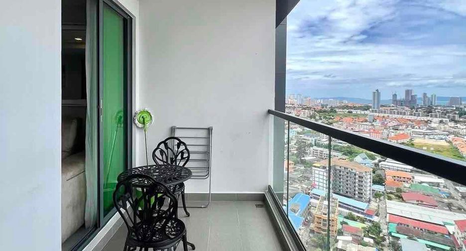 For rent 2 bedrooms condo in Bang Lamung, Chonburi