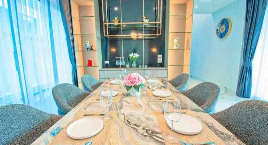 Villa en alquiler de 6 habitaciones en Bang Lamung, Chonburi