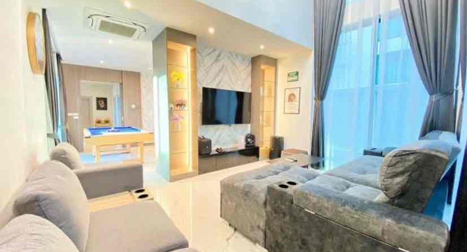Villa en alquiler de 6 habitaciones en Bang Lamung, Chonburi