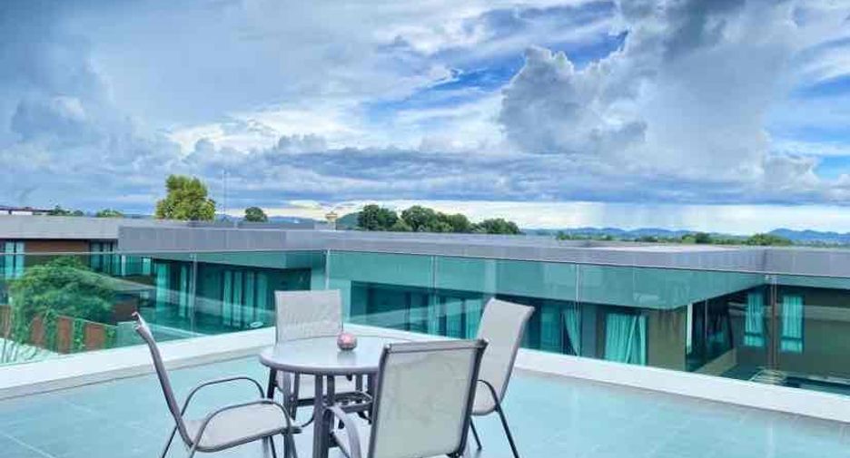 Villa en alquiler de 6 habitaciones en Bang Lamung, Chonburi