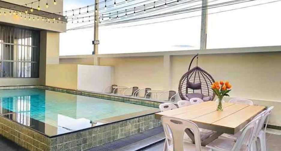 Villa en alquiler de 6 habitaciones en Bang Lamung, Chonburi