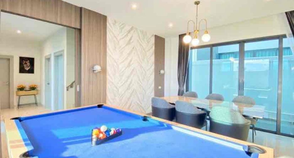Villa en alquiler de 6 habitaciones en Bang Lamung, Chonburi