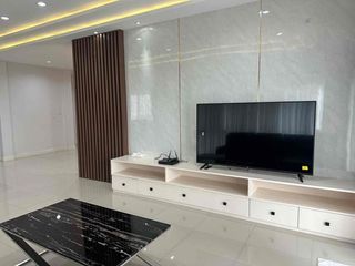 Villa zur Miete mit 3 Zimmer in Bang Lamung, Chonburi