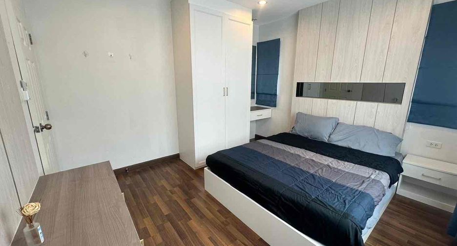 For rent 3 bedrooms villa in Bang Lamung, Chonburi