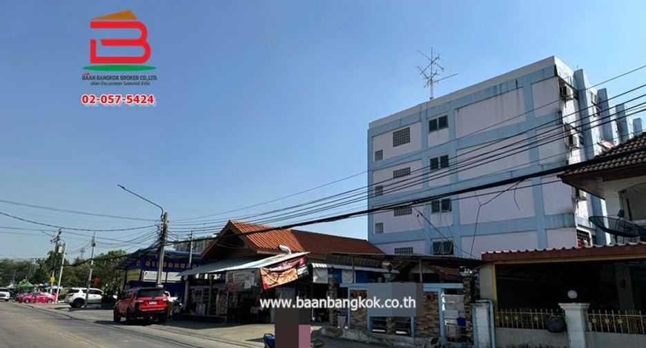 For sale 65 bedrooms apartment in Bang Khen, Bangkok