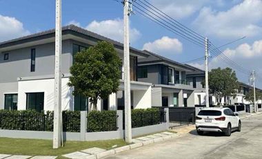 Haus zum Kauf mit 3 Zimmer in Lam Luk Ka, Pathum Thani
