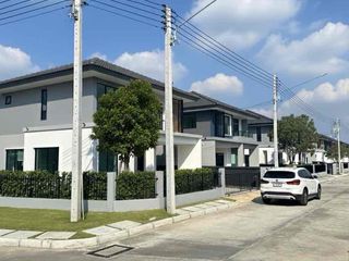 For sale 3 bedrooms house in Lam Luk Ka, Pathum Thani
