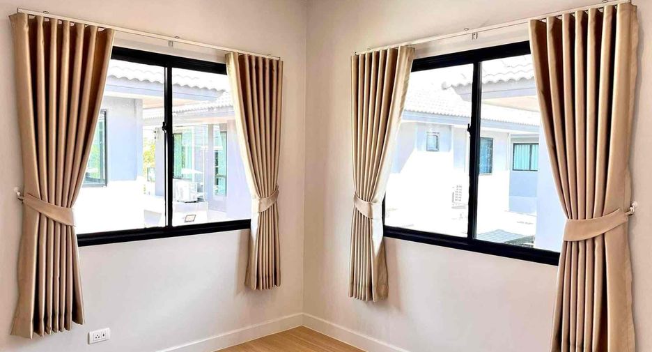 For sale 3 bedrooms house in Lam Luk Ka, Pathum Thani