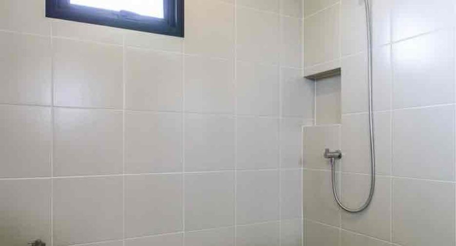 For sale 3 bedrooms house in Lam Luk Ka, Pathum Thani