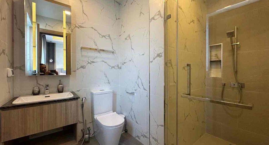 For rent 3 bedrooms villa in Bang Lamung, Chonburi