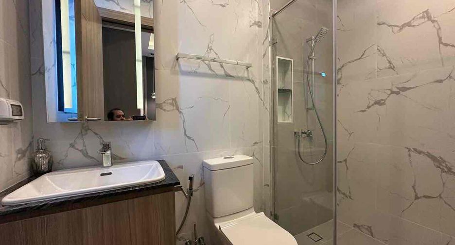 For rent 3 bedrooms villa in Bang Lamung, Chonburi