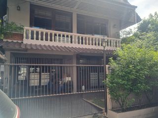 Casa en venta de 3 habitaciones en Watthana, Bangkok