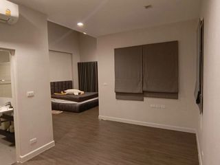 À louer et à vendre 4 chambres maison à Pak Kret, Nonthaburi