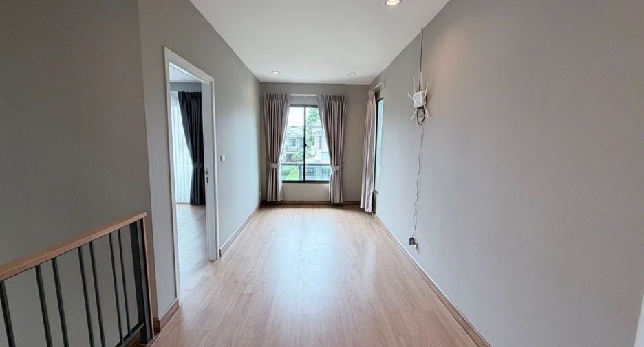 For rent and for sale 3 bedrooms house in Bang Phli, Samut Prakan