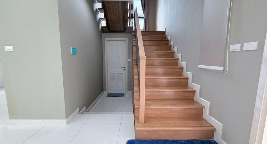 For rent and for sale 3 bedrooms house in Bang Phli, Samut Prakan