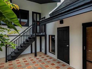 À louer 4 chambres villa à Bang Lamung, Chonburi