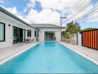 Villa zur Miete und zum Kauf mit 3 Zimmer in Bang Lamung, Chonburi
