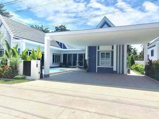 Villa zur Miete mit 4 Zimmer in Bang Lamung, Chonburi