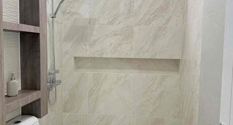 Аренда 4 спальни вилла в Банг Ламунг, Чонбури