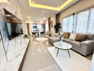 À louer 4 chambres villa à Bang Lamung, Chonburi