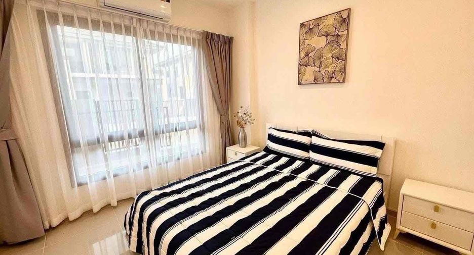 For rent 4 bedrooms villa in Bang Lamung, Chonburi