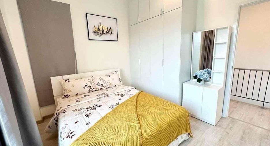 For rent 4 bedrooms villa in Bang Lamung, Chonburi