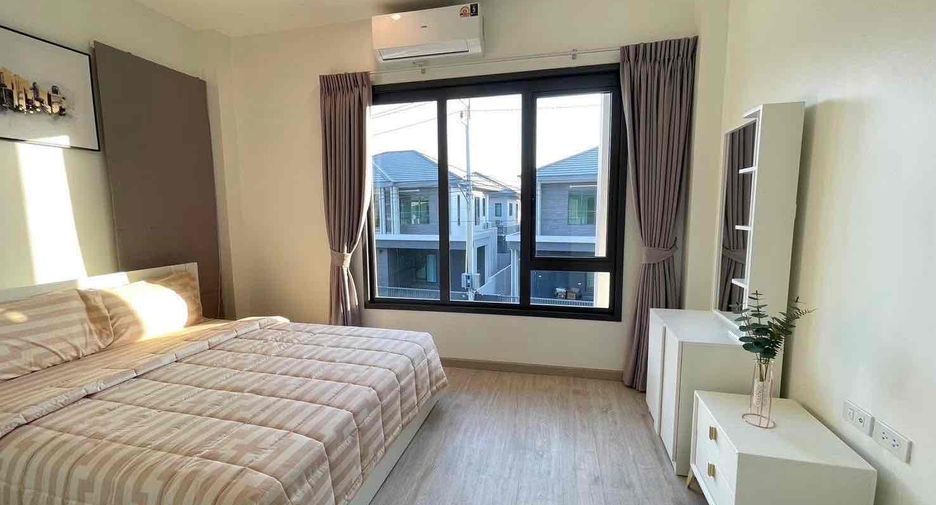 Villa en alquiler de 4 habitaciones en Bang Lamung, Chonburi