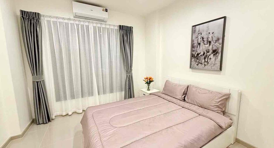 For rent 4 bedrooms villa in Bang Lamung, Chonburi
