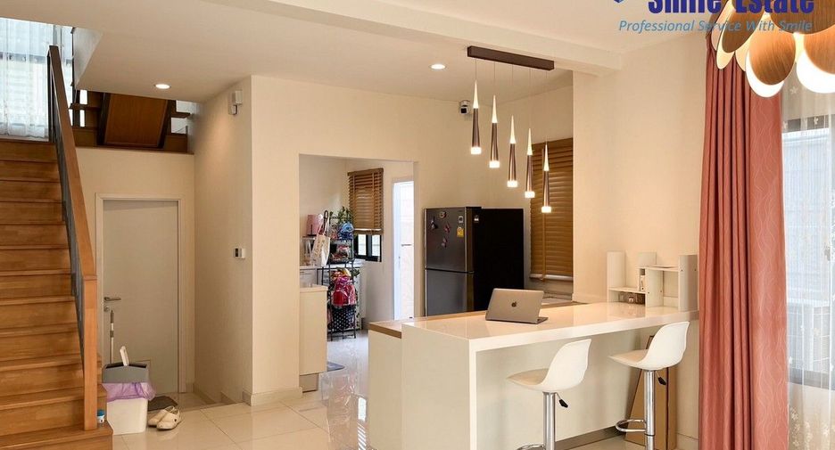 For sale 3 bedrooms house in Prawet, Bangkok