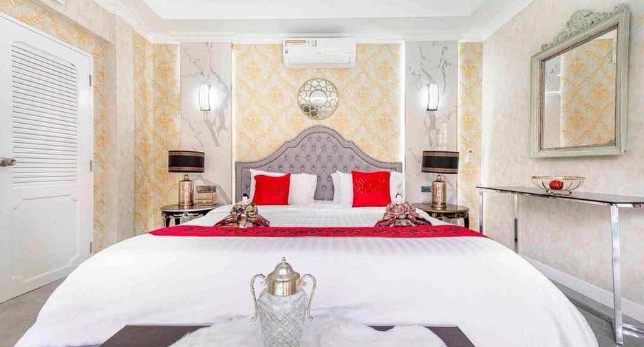 Villa en alquiler y en venta de 3 habitaciones en Bang Lamung, Chonburi