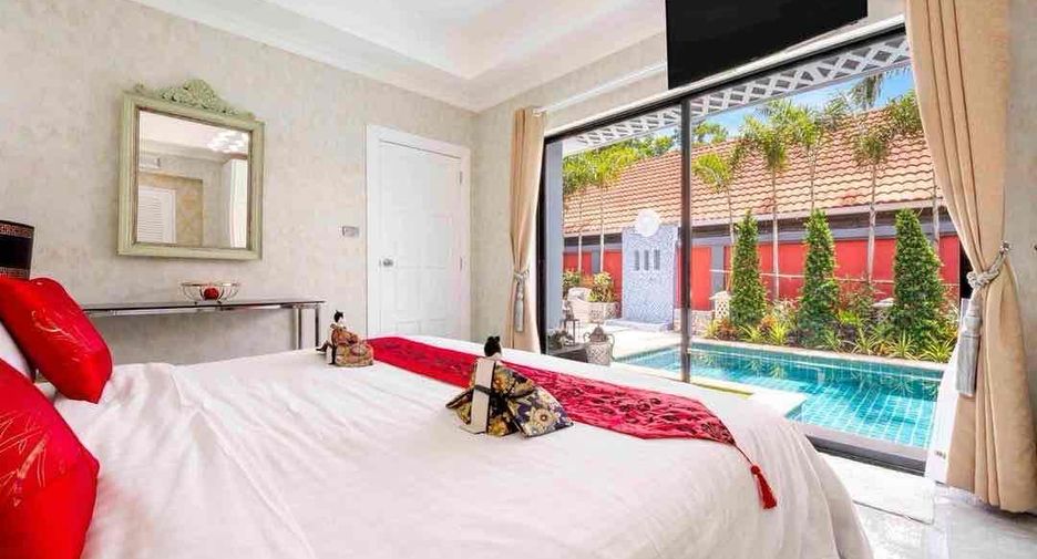 Villa en alquiler y en venta de 3 habitaciones en Bang Lamung, Chonburi