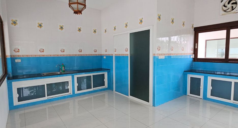 For sale 3 bedrooms house in Tha Yang, Phetchaburi