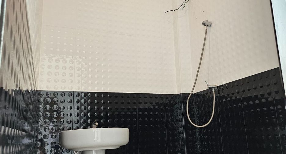 For sale 3 bedrooms house in Tha Yang, Phetchaburi