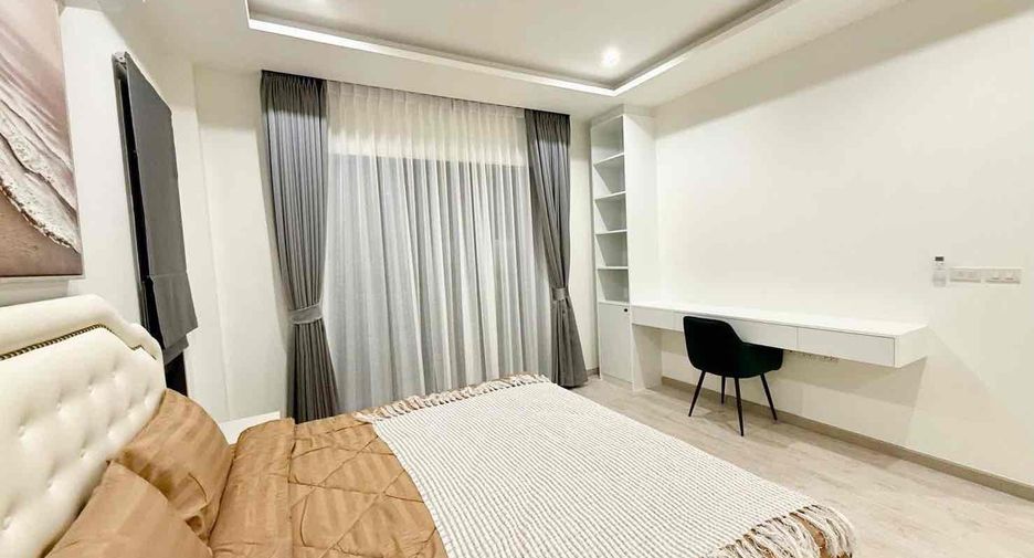 Villa zur Miete mit 4 Zimmer in Bang Lamung, Chonburi